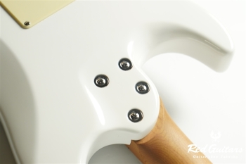 GS-4DX RSM/M - White